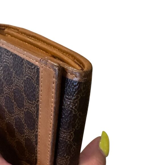 Celine Kisslock Wallet - Picture 11 of 14